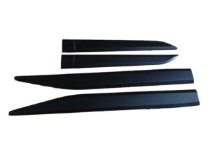 toyota-rush-2018-side-body-moulding-black