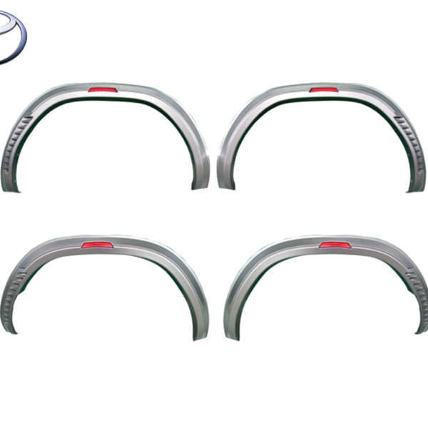 TOYOTA HILUX 2016-2024 FENDER FLARE WITH REFLECTOR AND SCREW