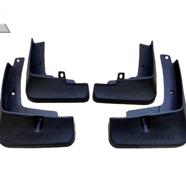 XPANDER 2018 MUD GUARD