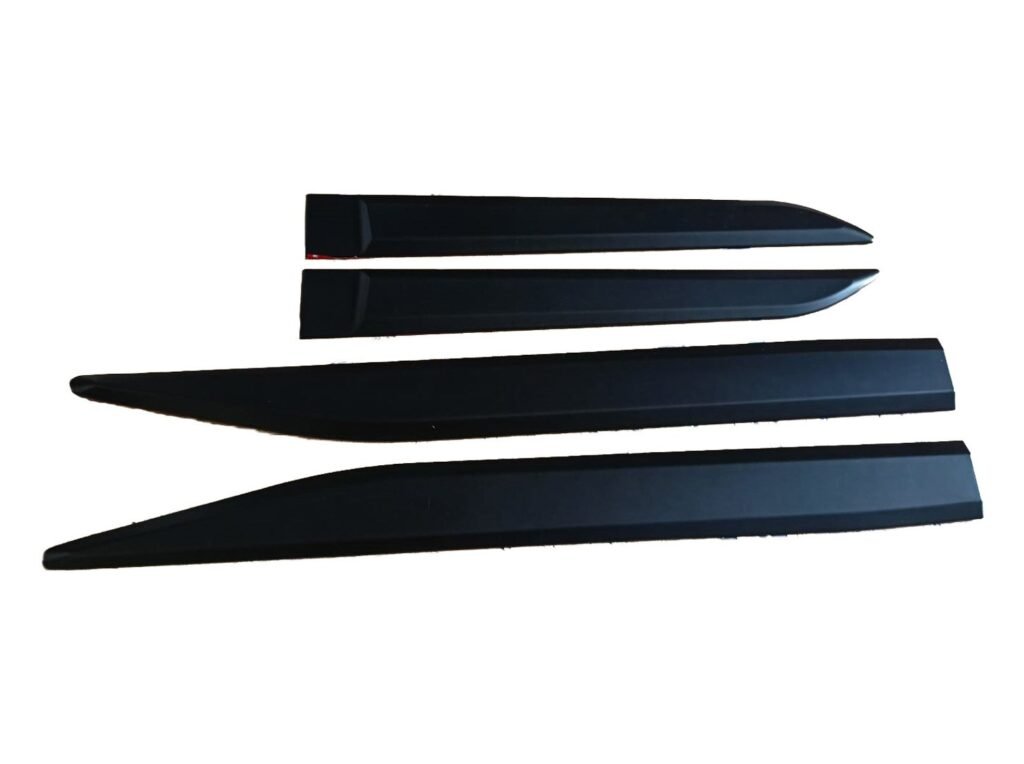 TOYOTA RUSH 2018-2022 SIDE BODY MOULDING BLACK